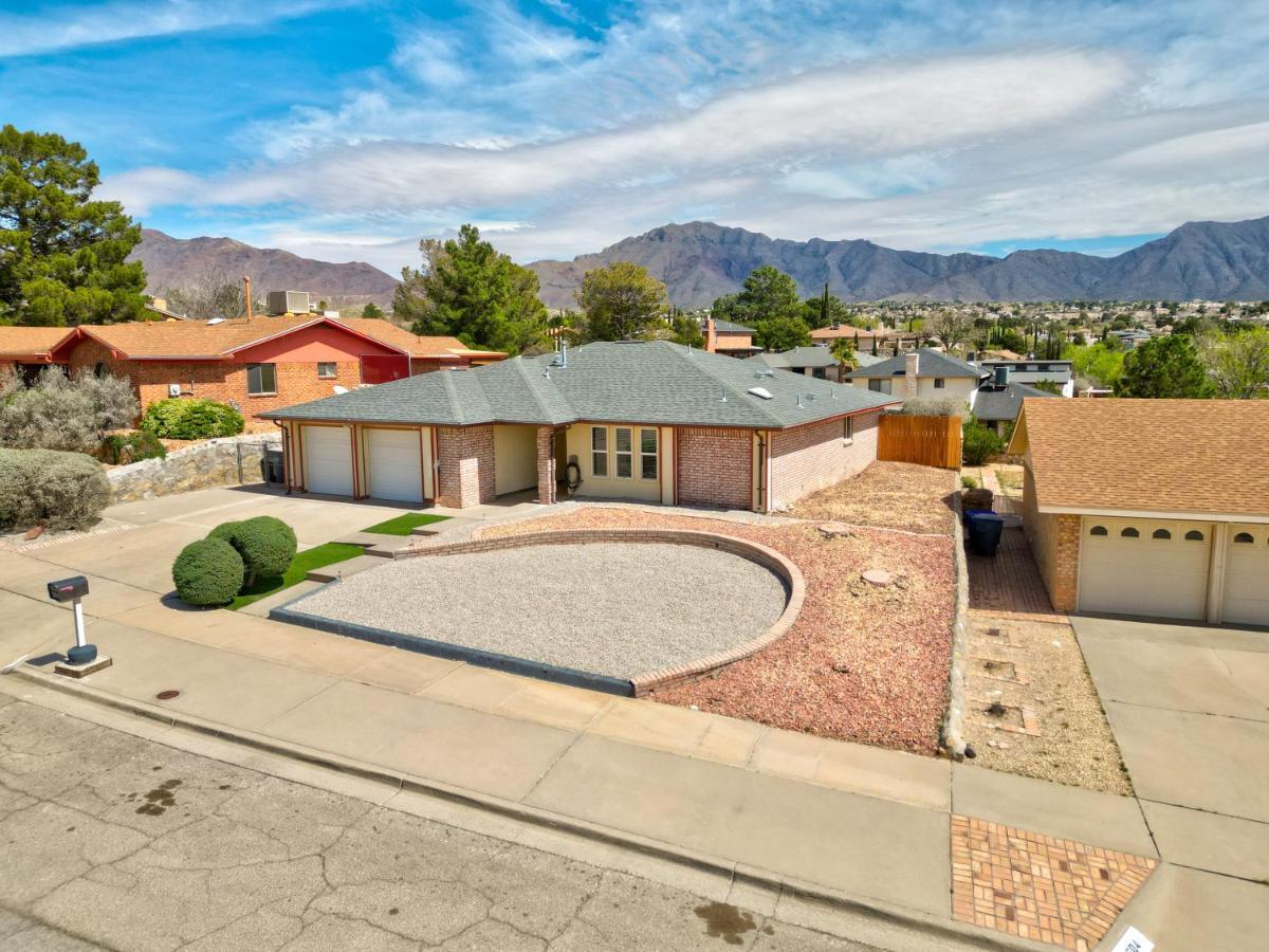 Home With Mountain View/Pool/Tub El Paso Exterior foto